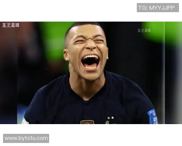 足球球星员工餐背后的故事展现运动员日常生活温情时刻 足球球星员工餐背后的故事展现运动员日常生活温情时刻